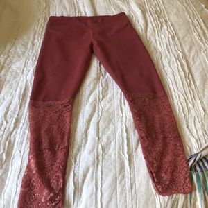 dusty rose lace fabletics leggings
